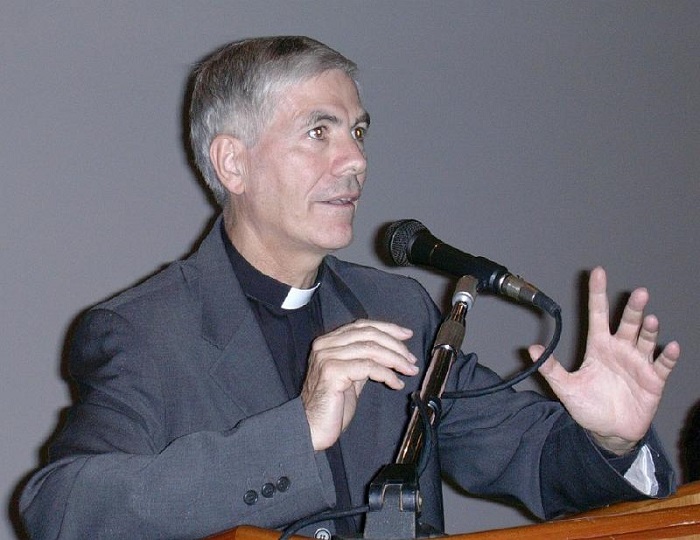 Mons._Giovanni_DErcole