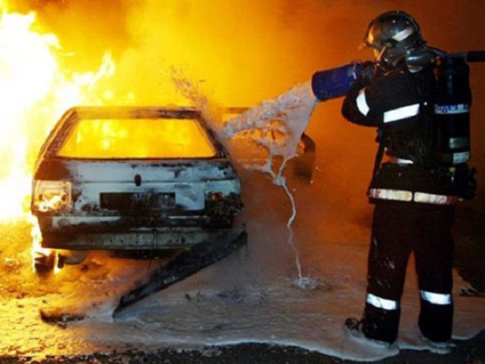 incendio-auto-generico