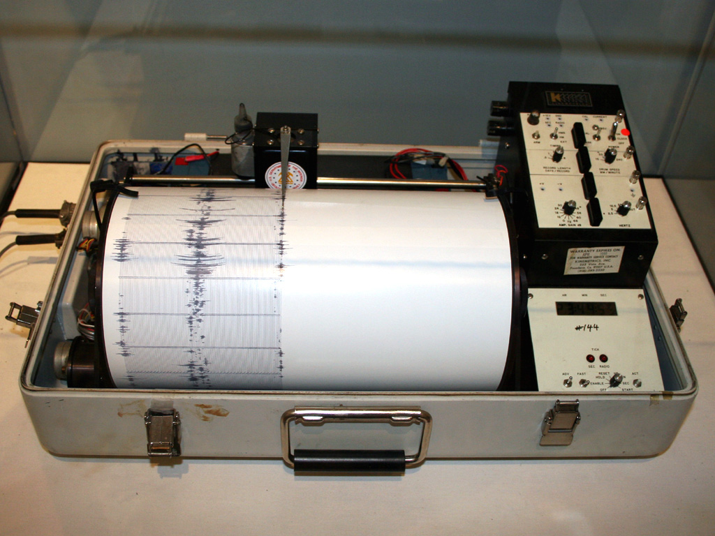 sismografo24
