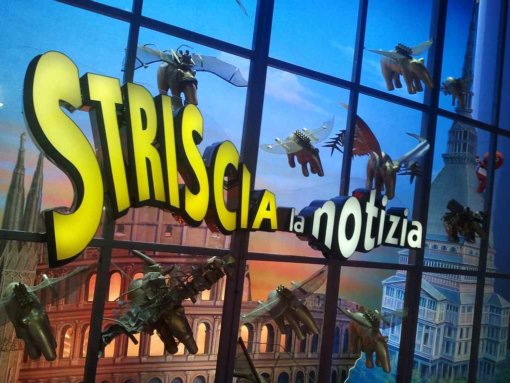 striscia-studio-canale-5