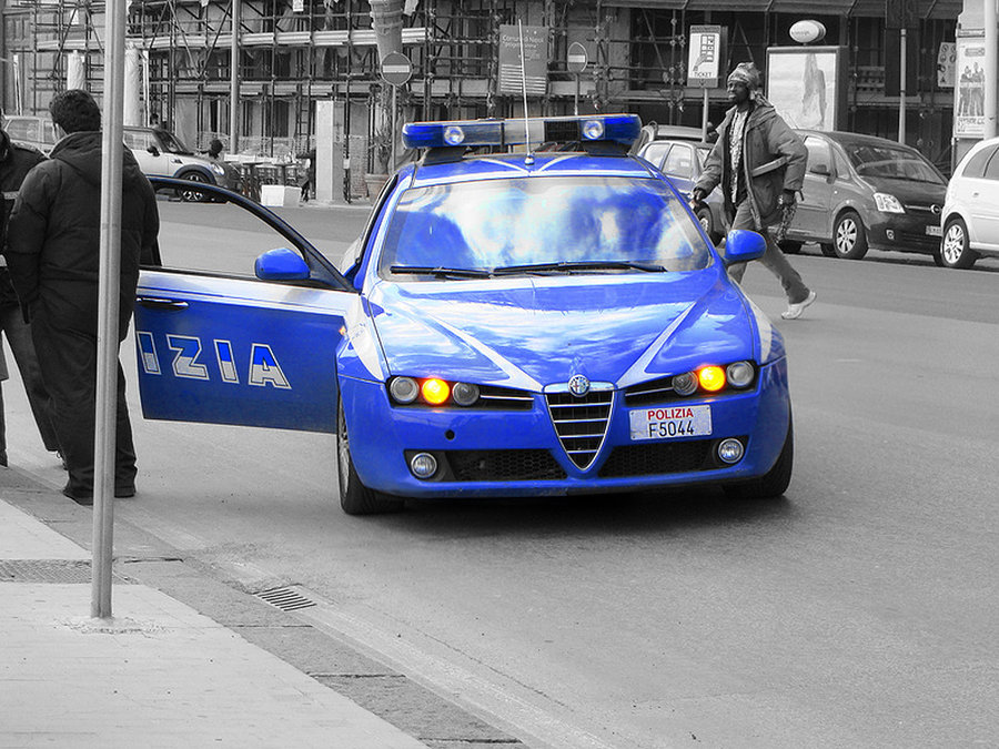 wallpaper_polizia_di_stato_by_simon93_ita-d5enn6f