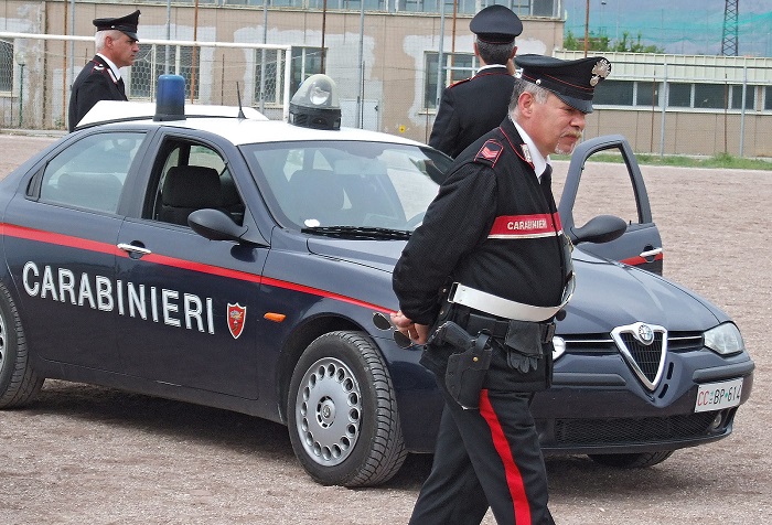 carabinieri-auto-gazzella-1